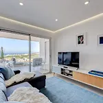 Ocean View Penthouse - Sunset Terrace, Heated Pool, Parking *