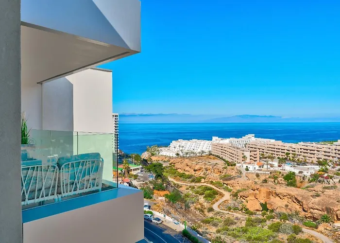 Blue Lagoon - Ocean View Penthouse With Airco & Heated Pool شقة *