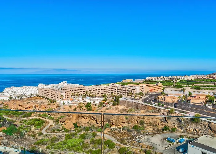 شقة Blue Lagoon - Ocean View Penthouse With Airco & Heated Pool أذيخي