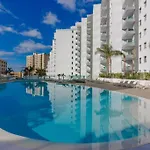 Ocean View Penthouse - Sunset Terrace, Heated Pool, Parking