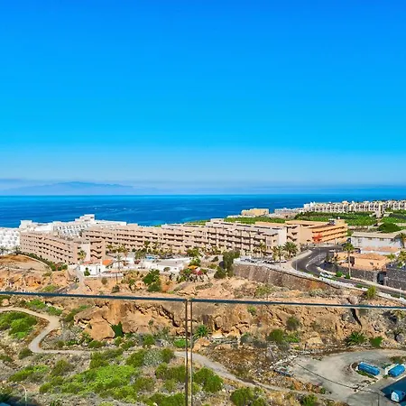Apartament Ocean View Penthouse - Sunset Terrace, Heated Pool, Parking Costa Adeje (Tenerife)