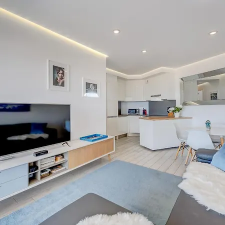 Ocean View Penthouse Blue Lagoon Apartment *