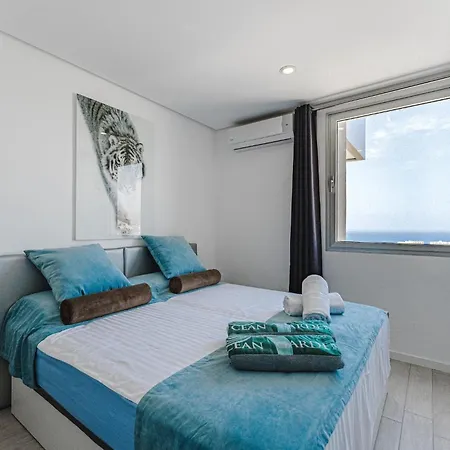 Ocean View Penthouse - Sunset Terrace, Heated Pool, Parking * Costa Adeje (Tenerife)