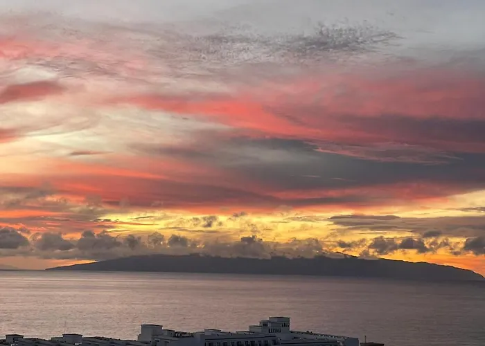 Blue Lagoon - Ocean View Penthouse With Airco & Heated Pool