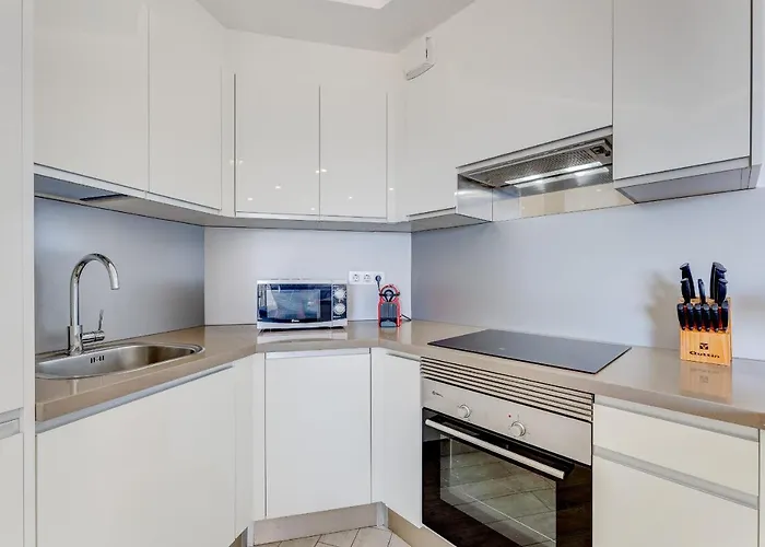 Blue Lagoon - Ocean View Penthouse With Airco & Heated Pool